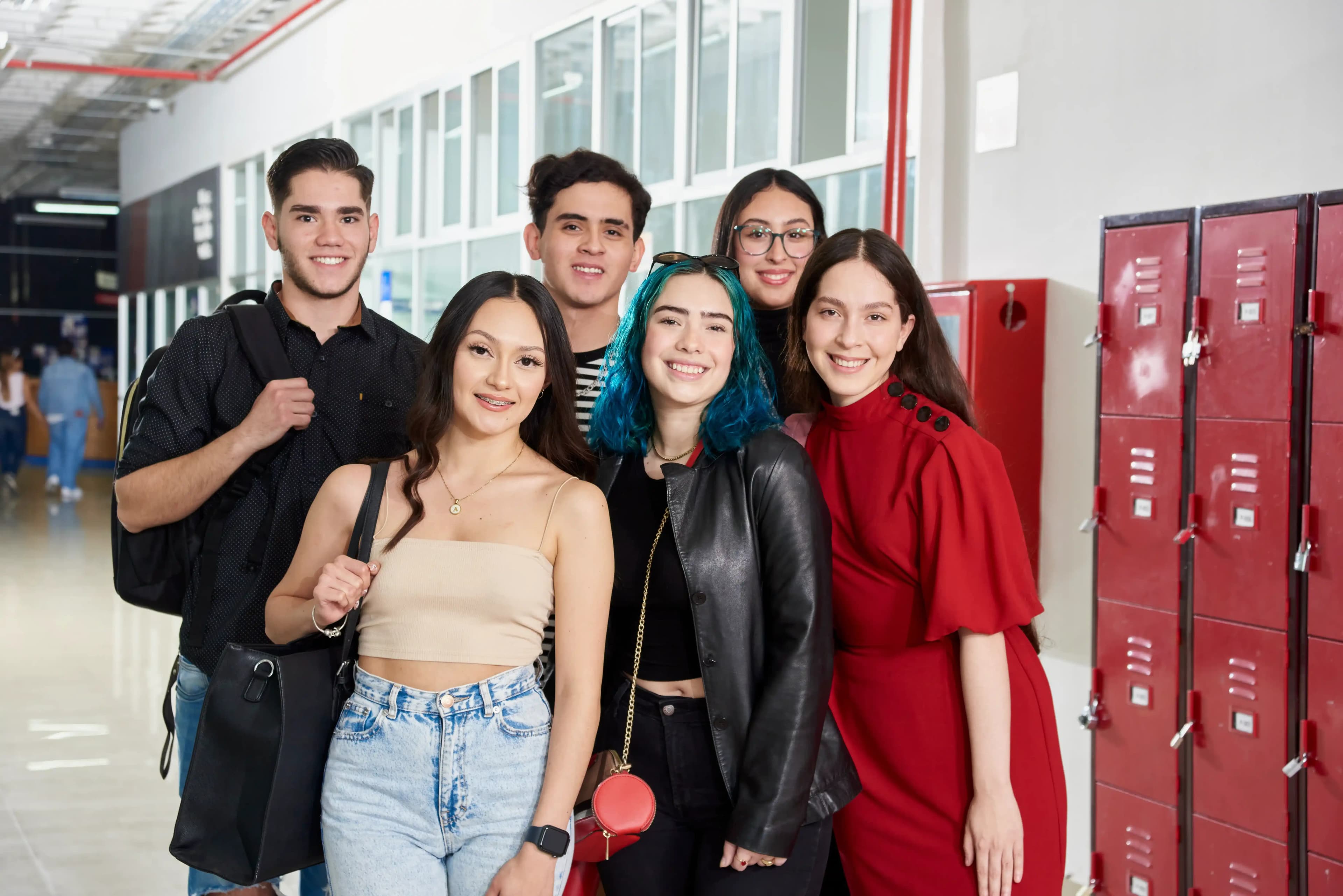 Suscríbete a nuestra Bolsa de Trabajo exclusiva UTEG